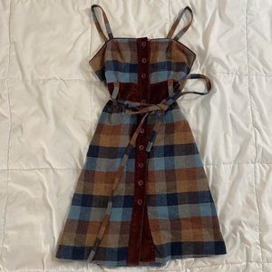 Absolutely INCREDIBLE 100% wool maple dress🌎 (not itchy)